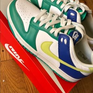 Nike Green and Blue Sneakers with Bold Color Blocking